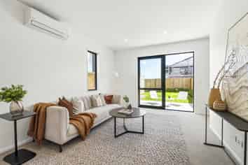 15 Karamu Street, Flat Bush