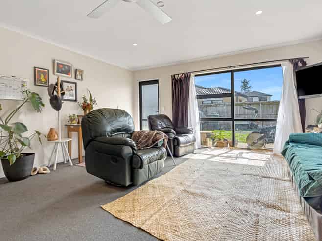 12 Lane Road, Weymouth