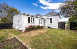 B/23 Royal Crescent, Saint Kilda