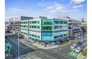 Fitted Newmarket Office | 5 Carparks