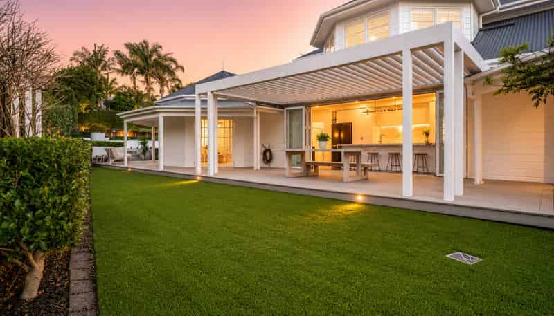 1 Almond Grove, Greenhithe