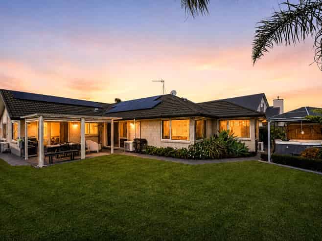 21 Merlin Close, Huntington