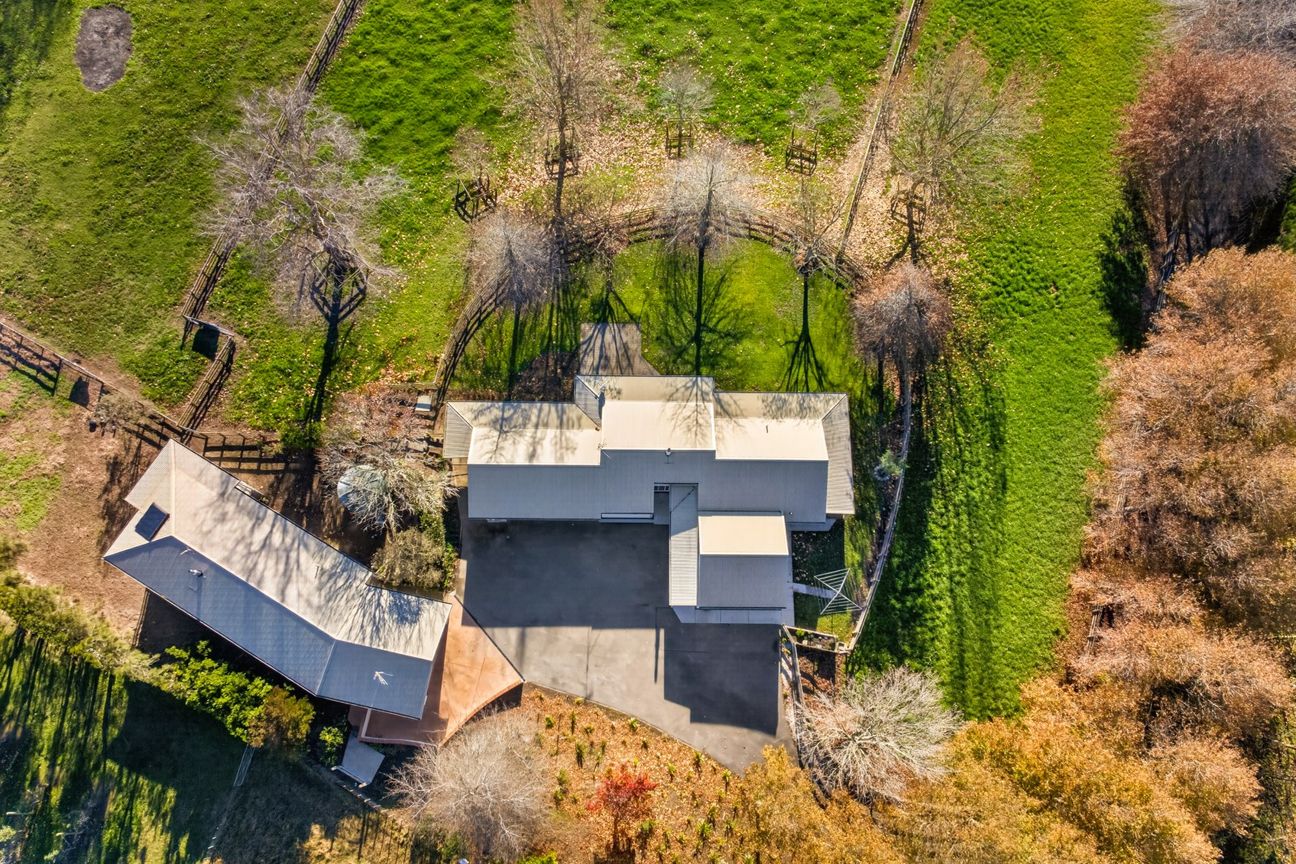 Luxury Country Living with Town Convenience - Widok 5