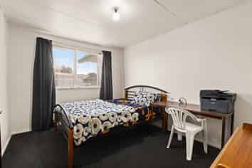 1/704 Fitzroy Avenue, Mahora