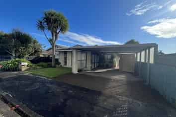 34 Wallace Place, Westown