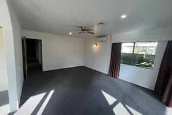 34 Wallace Place, Westown