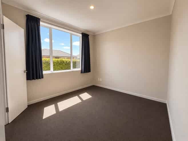 46 Granite Drive, Rolleston