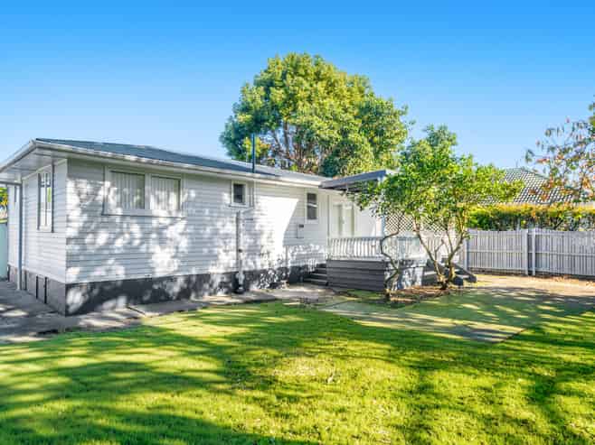 7 Lomas Place, Manurewa