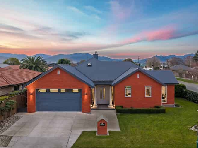 2 Rutledge Drive, Springlands