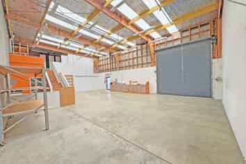 MODERN EAST TAMAKI INDUSTRIAL FOR SALE
