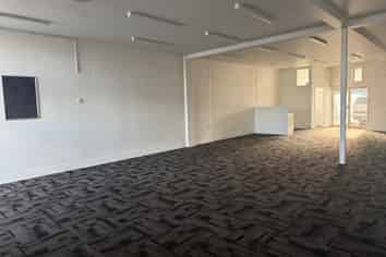 High-Profile Retail Opportunity – Prime Location