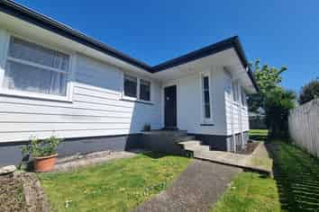 95 Lewis Street, Glenview