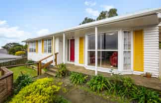 472 Warspite Avenue, Ascot Park