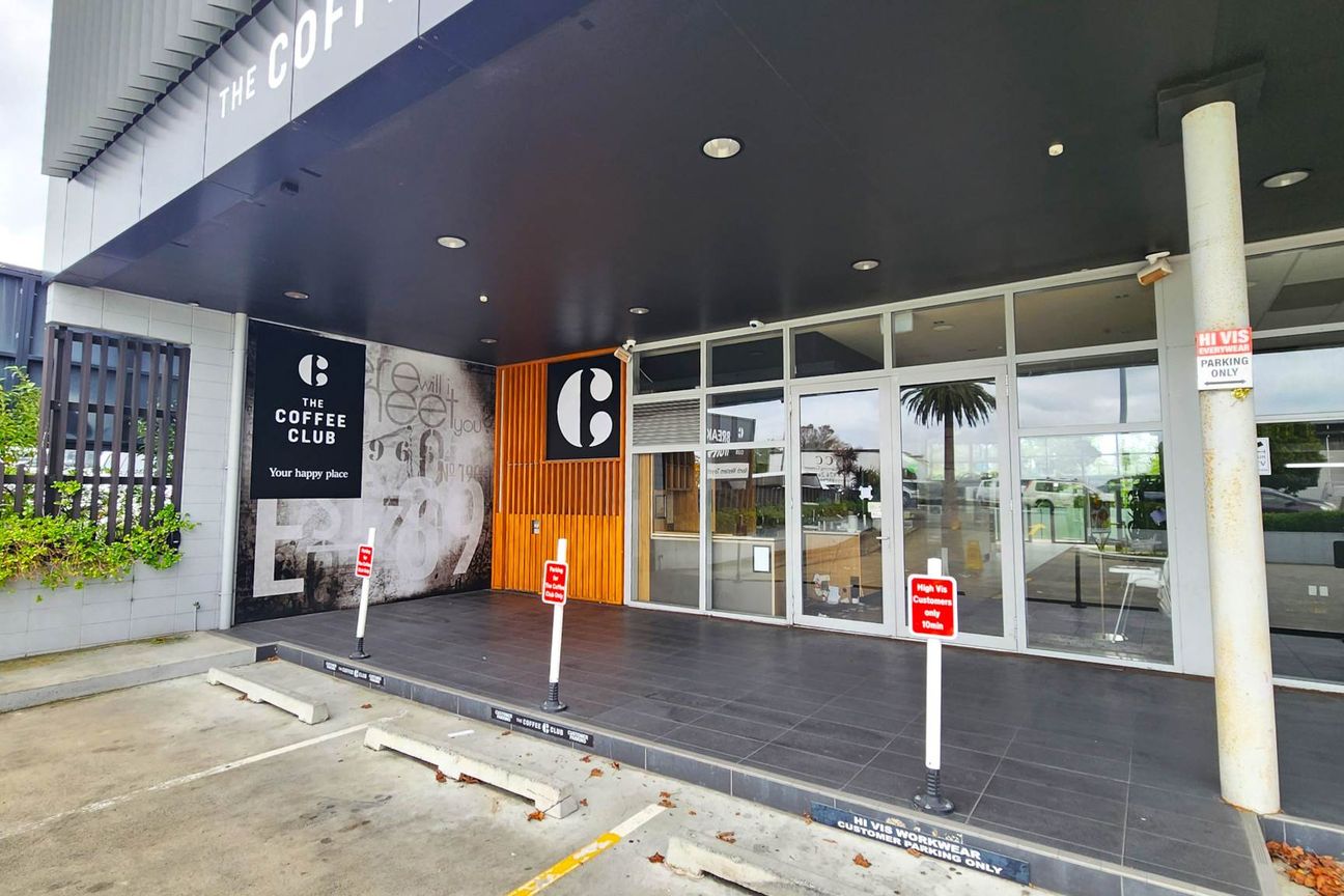 STANDOUT LINCOLN ROAD HOSPITALITY OFFER – pohled 2