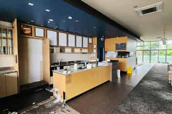 STANDOUT LINCOLN ROAD HOSPITALITY OFFER
