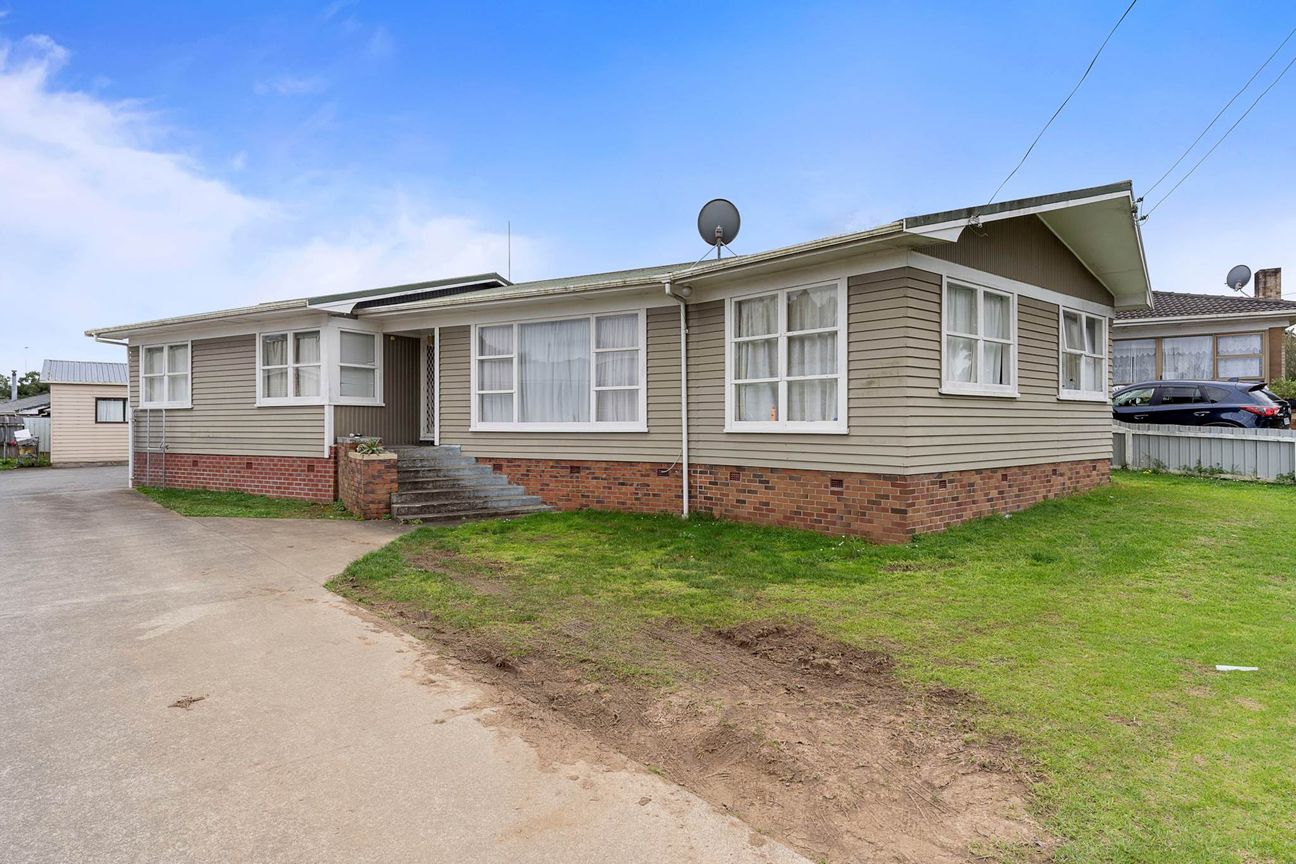 Development/Do Up Potential in Mangere East! - Widok 2