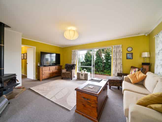 2/20 Tironui Station Road East, Takanini