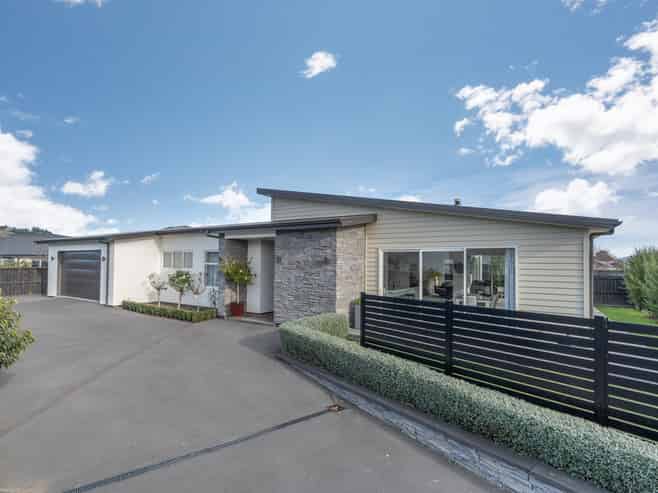 31 Dundee Road, Mosgiel