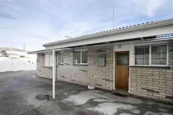 2/310 Broadway Avenue, Terrace End