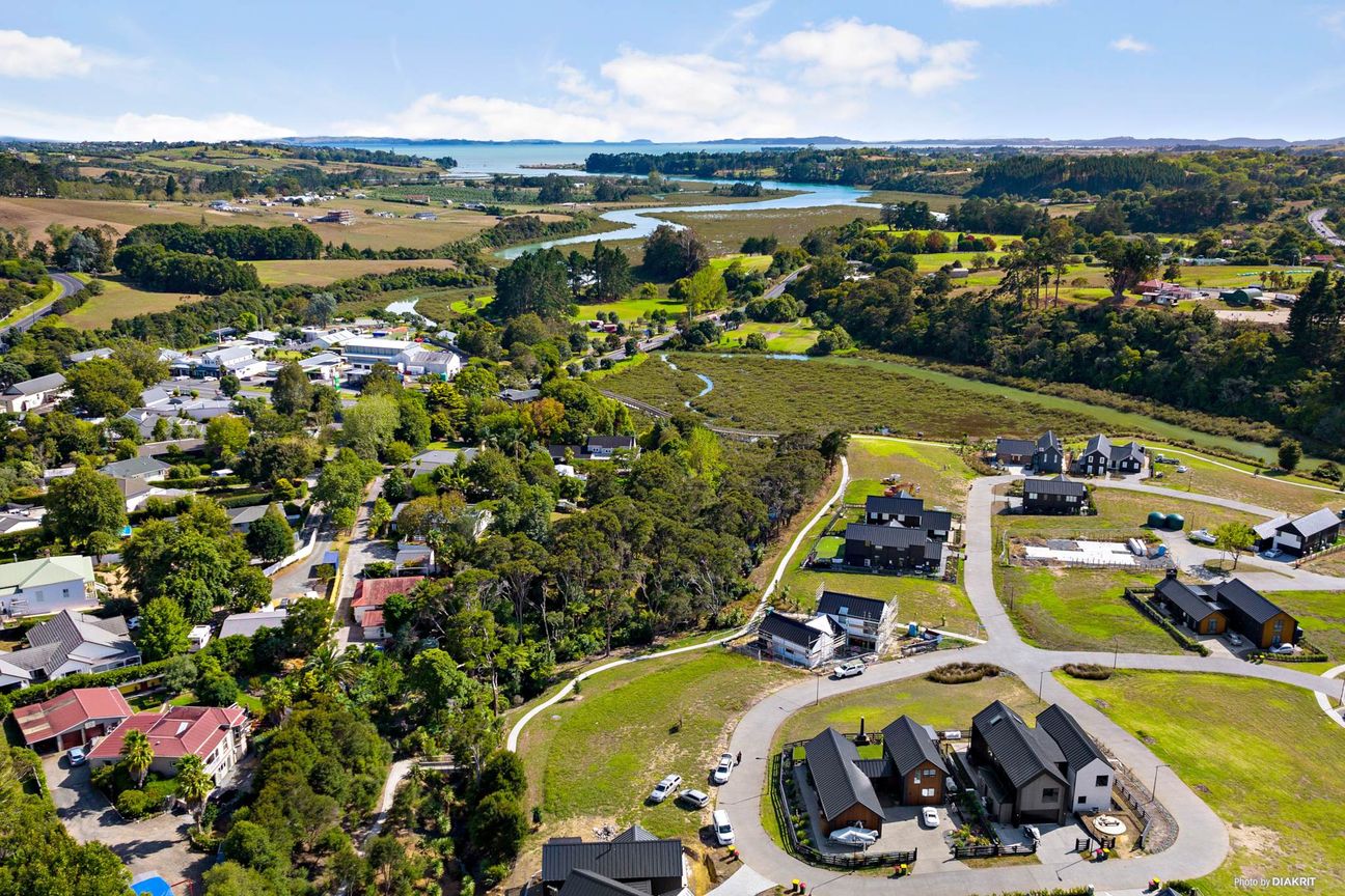 PRESTIGIOUS WHITFORD LIFESTYLE! - Widok 3