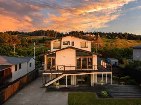 247 Whirinaki Road, Bay View
