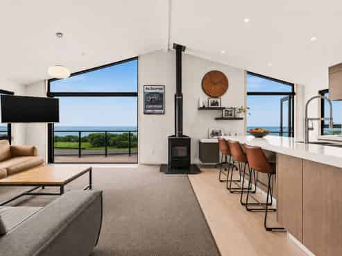 247 Whirinaki Road, Bay View