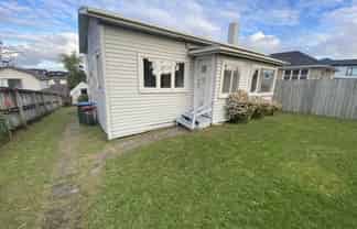 96 Ash Street, Avondale