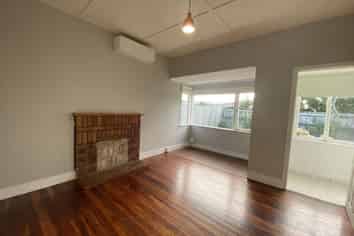 96 Ash Street, Avondale