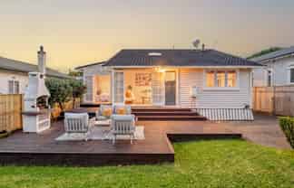 42 Woodward Road, Mount Albert
