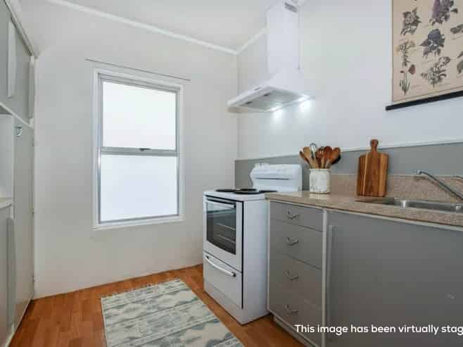 5B/12 Selwyn Avenue, Avenues