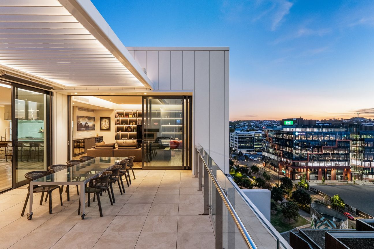 Penthouse Living Redefined - Aanzicht 2