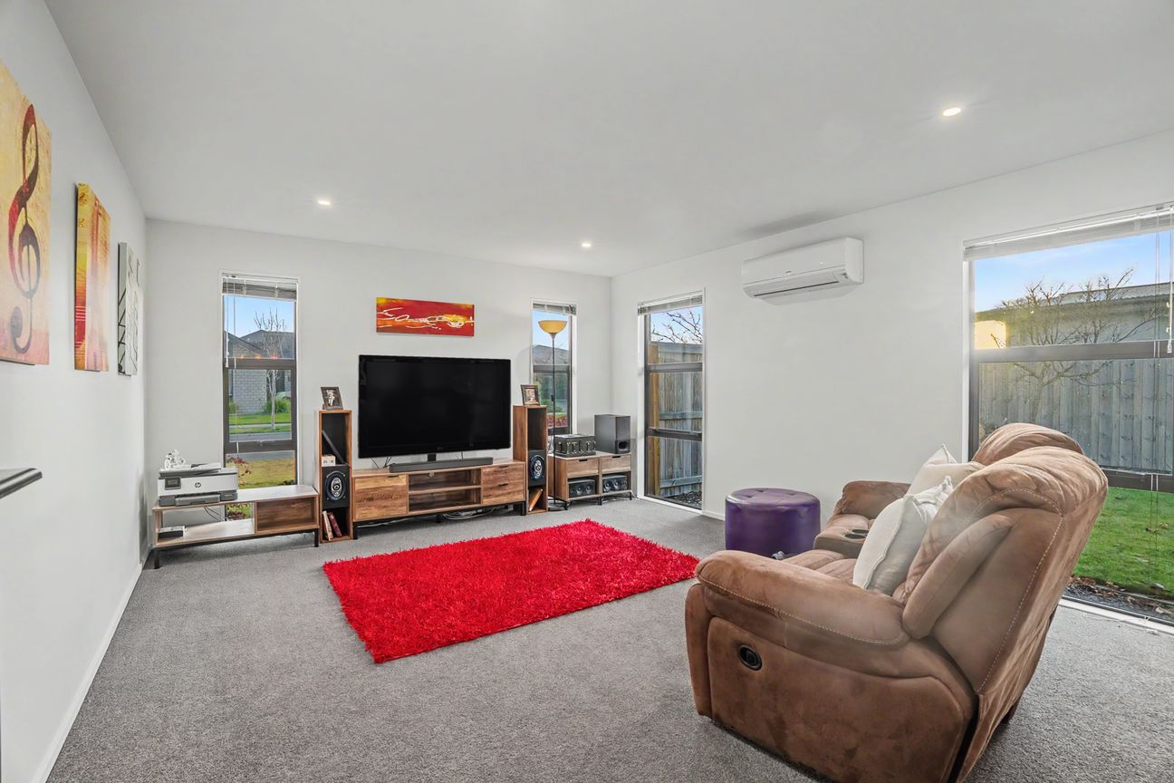 House in Rolleston, Faringdon Borough - More