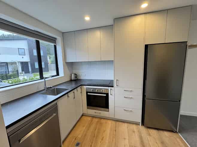 72 Ara Paiwhenua, Tawa