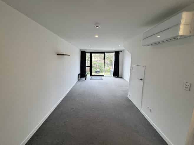 72 Ara Paiwhenua, Tawa