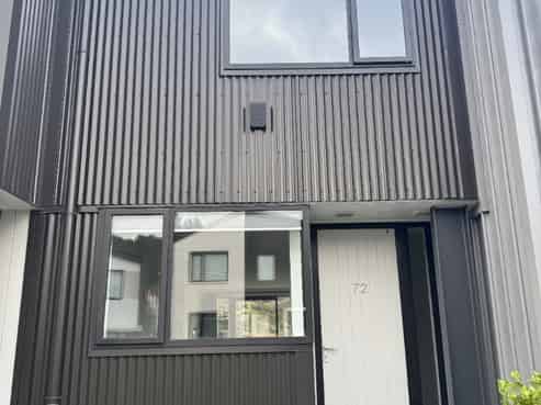 72 Ara Paiwhenua, Tawa