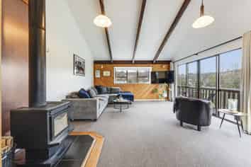 2/62A Tipahi Street, Nelson South