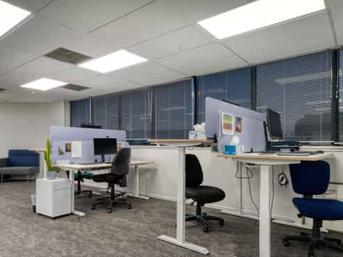 Well-appointed workspace in prime city fringe