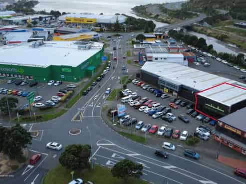 Rare! Porirua CBD Retail