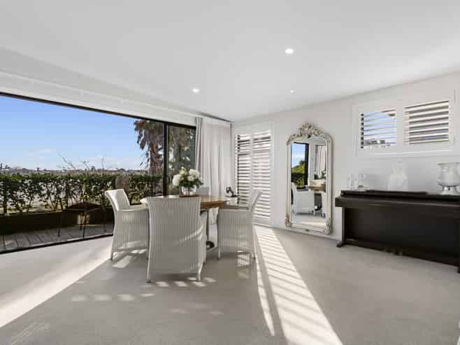 1/107 Wharf Street, Tauranga