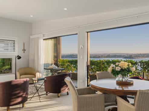 1/107 Wharf Street, Tauranga