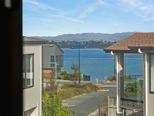 3 Ocean Breeze Avenue, Hobsonville