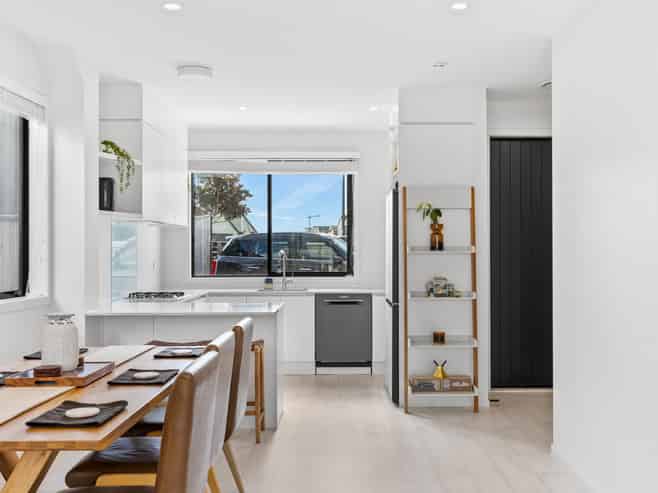 3 Ocean Breeze Avenue, Hobsonville