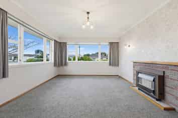 11 Lincoln Road, Springvale