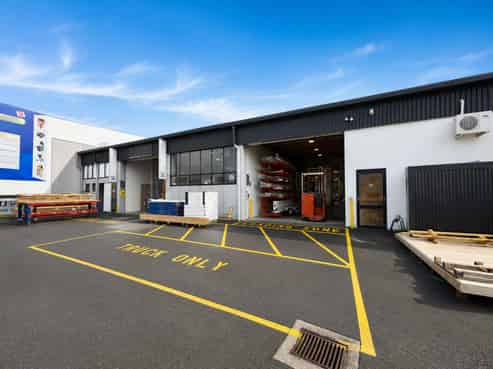 Functional Industrial with Exceptional Parking