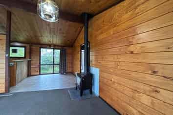 184B Clayton Road, Mangakakahi