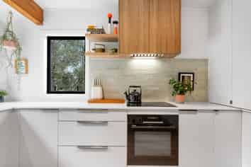 1/406 East Coast Road, Sunnynook