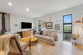 1/406 East Coast Road, Sunnynook