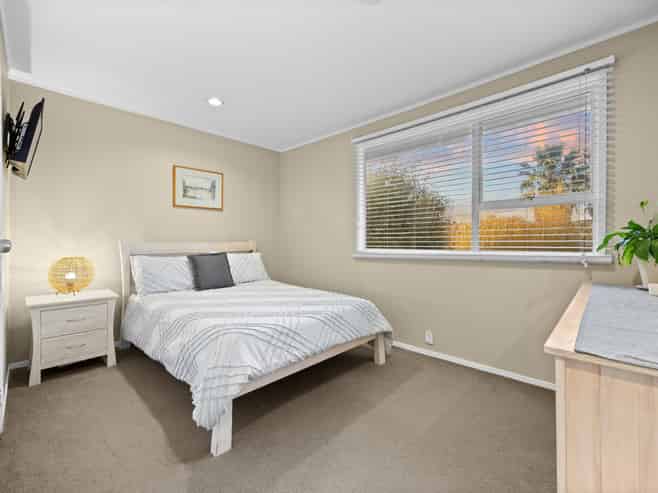 19 Pahi Place, West Harbour