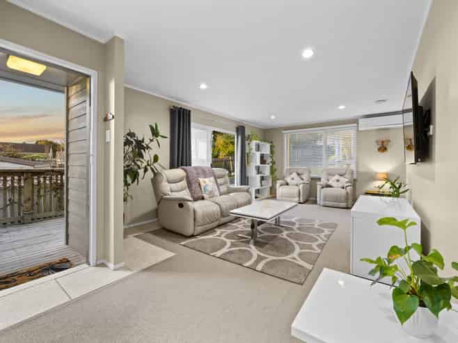 19 Pahi Place, West Harbour