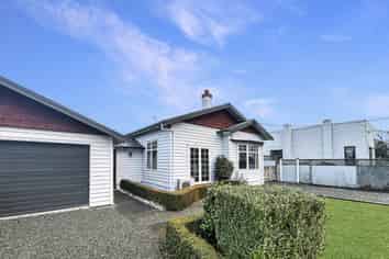 41 Gerrard Road, Winton